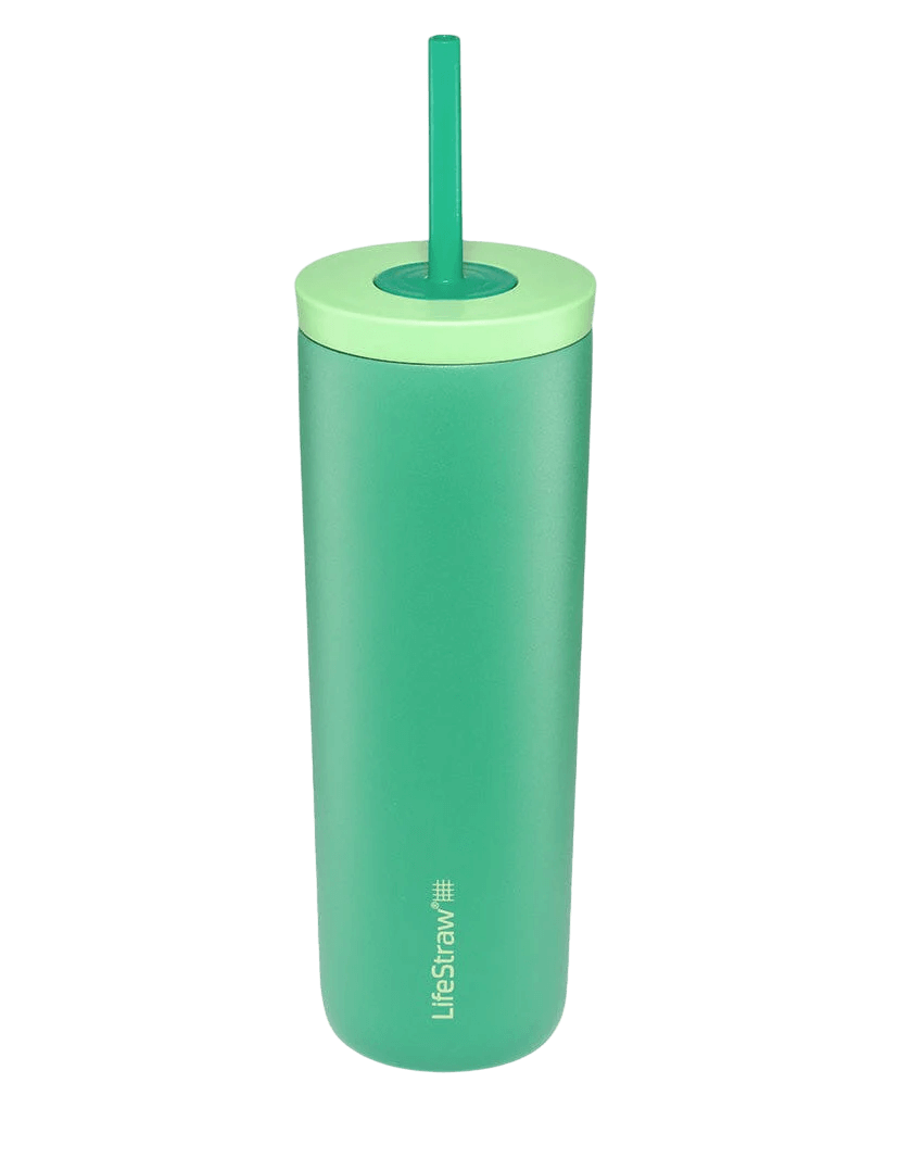 Der LifeStraw Tumbler in der Farbe Cactus Green - der weltweit erste Trinkbecher mit Filterstrohhalm erhältlich im Outdoor Online Shop FluxPerfect