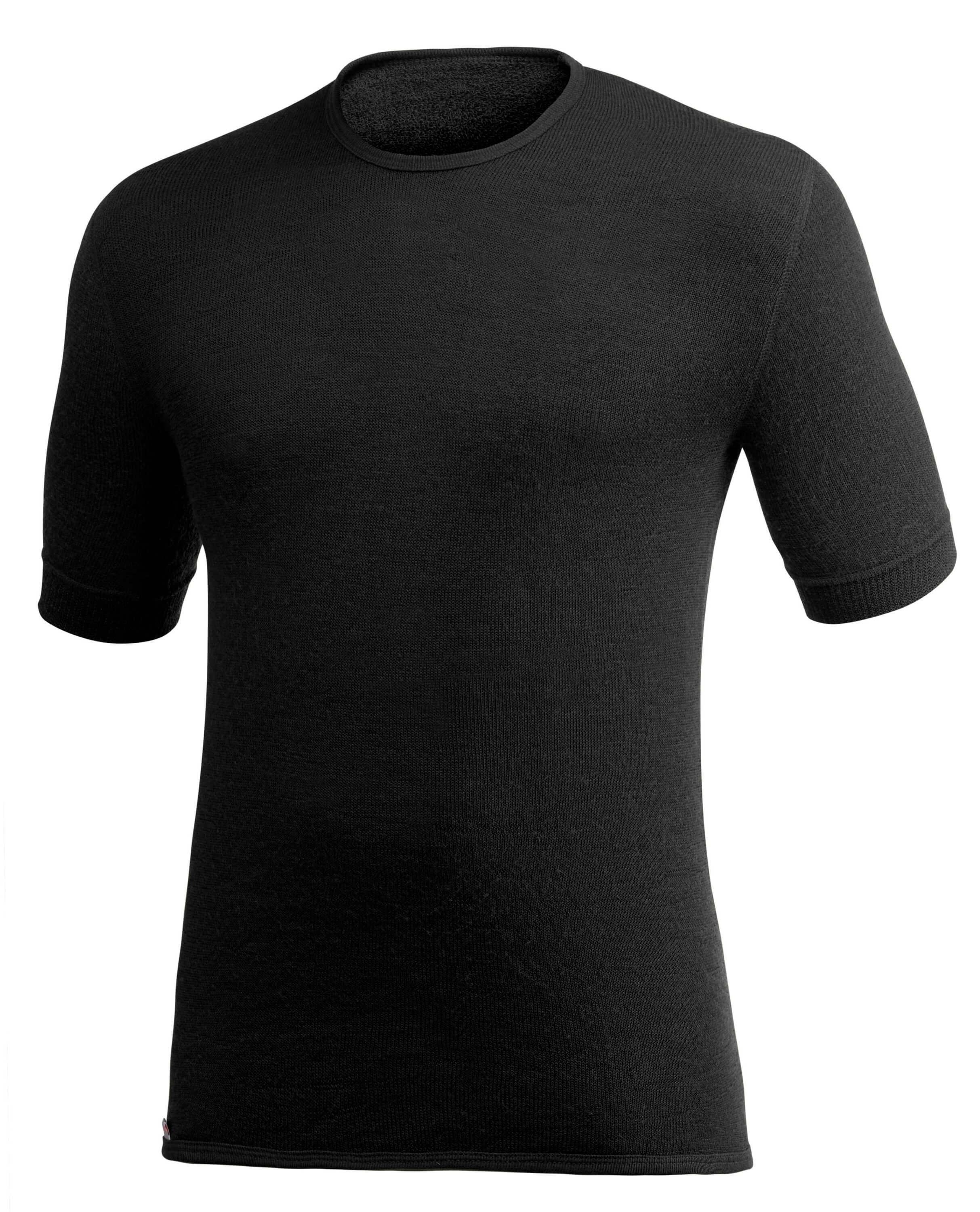 Das Woolpower Tee 200, aus feinster Merinowolle, ideal für alle die Aktiv unterwegs sind, erhältlich im Outdoor Online Shop FluxPerfect